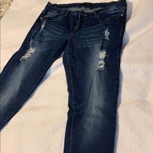 Kancan distressed boyfriend jeans